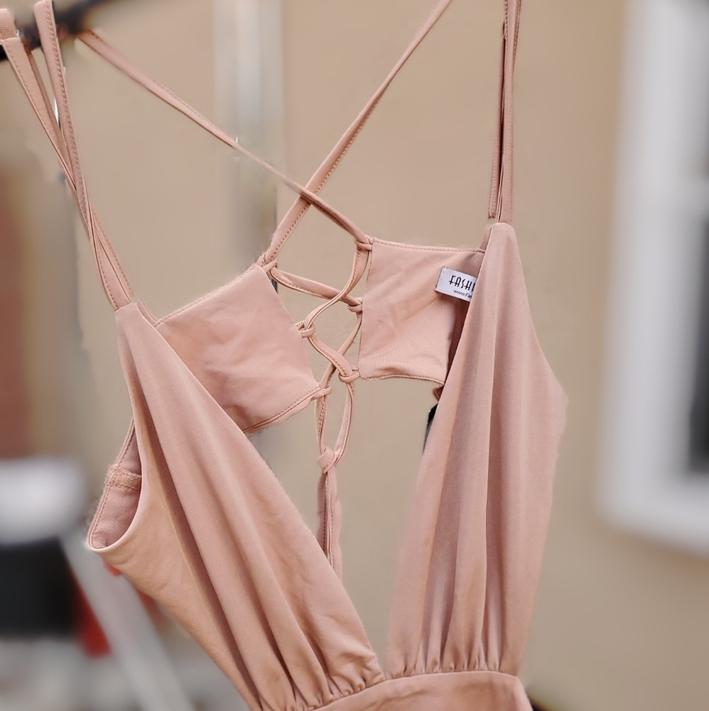 Fashion Nova Surplice Plunging V-Neckline Dress - Picture 5 of 8